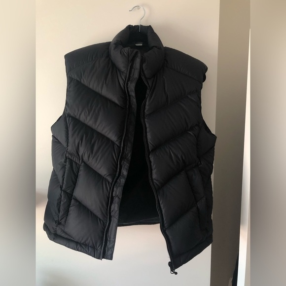 Womens MEC MOUNTAIN EQUIPMENT COOP BLACK TREMBLANT DOWN FILLED PUFFER VEST LARGE - Picture 3 of 8